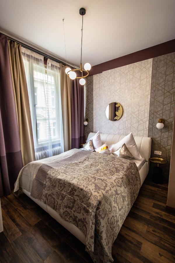 Colorful Day In Prague Design Apartments Exterior photo