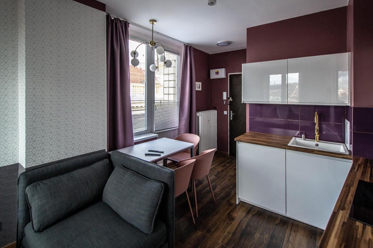 Colorful Day In Prague Design Apartments Exterior photo